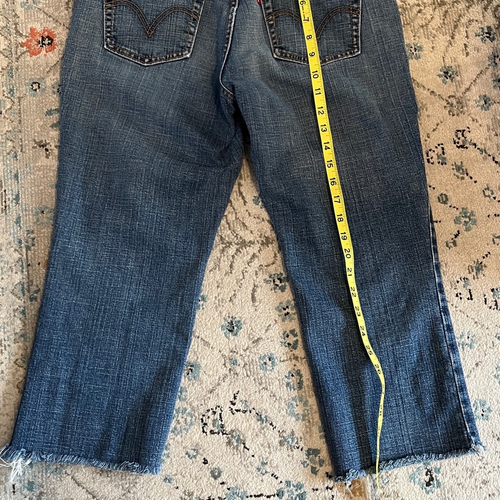 Levi’s Blue Straight 505 Cut-off Capri Jeans - Picture 13 of 15